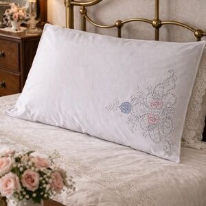 Vintage Hand Embroidered Cotton Pillowcase – Shanghai – Cottagecore Floral 🤍🌸
